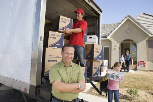 Flexible Maida Vale man and van service for apartment moves