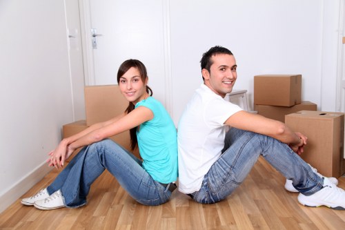 Local moving van helping with flat removals near Maida Vale